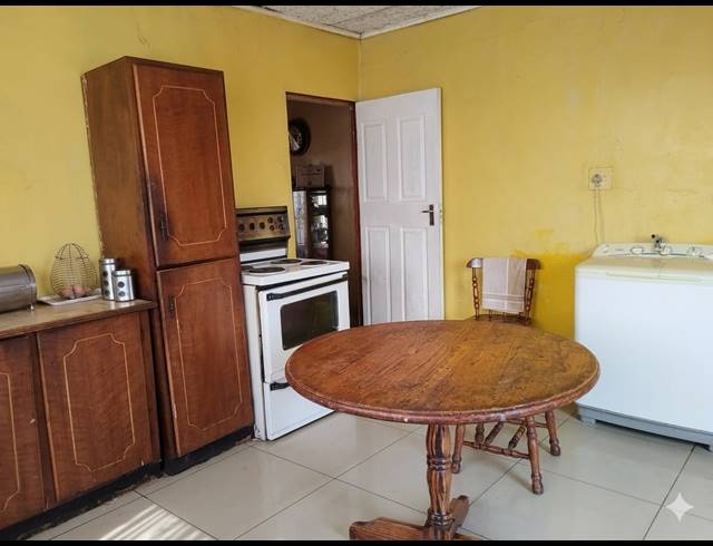 3 BEDROOM HOUSE FOR SALE IN SEBOKENG ZONE 13